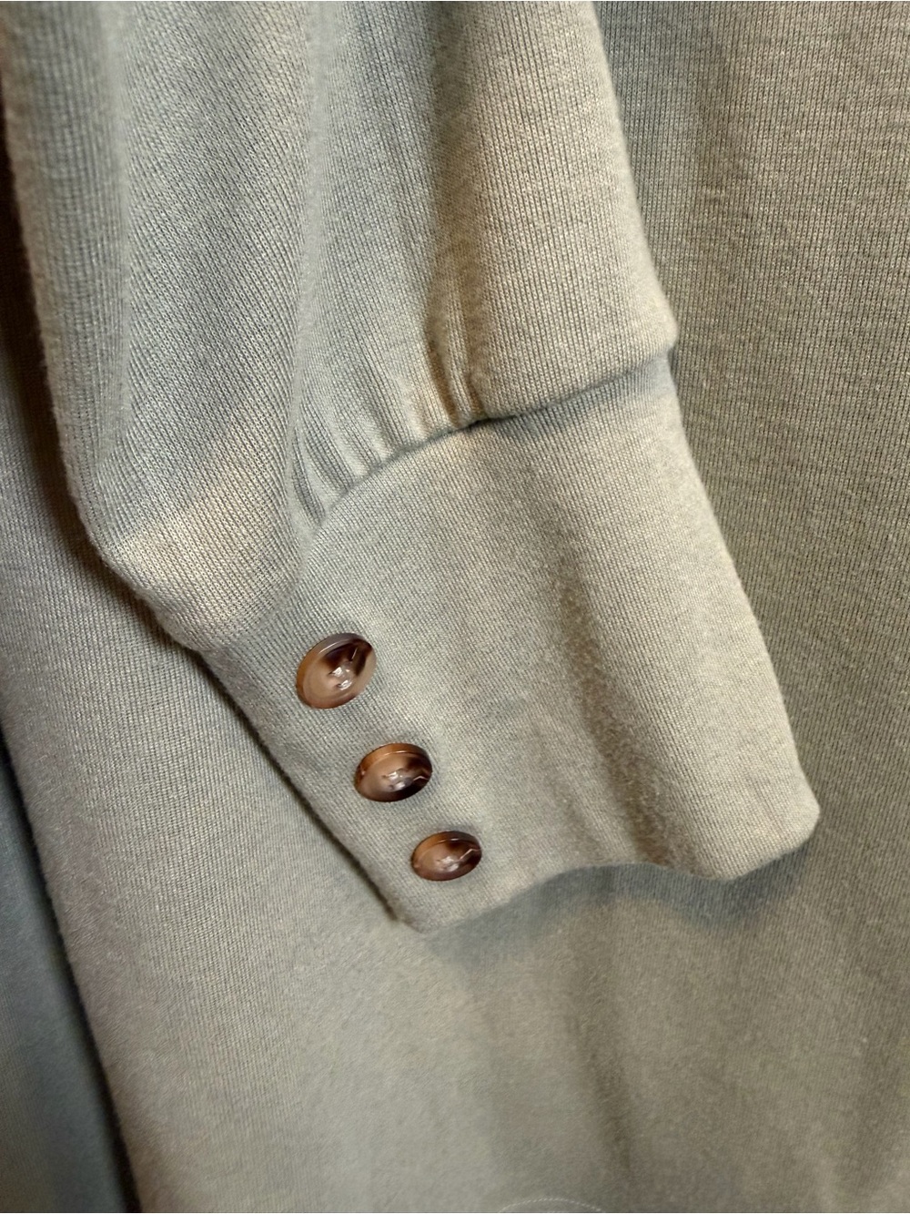 Dokotoo NWT Sage Green V Neck Long Sleeve Knit Top Size Large Casual Oversized - Picture 2 of 9